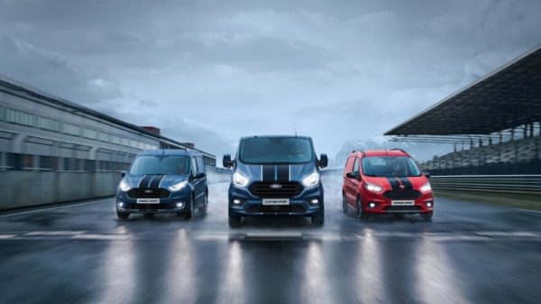 Ford Transit Courier 1.5 TDCi 100 Sport 6 Speed 20