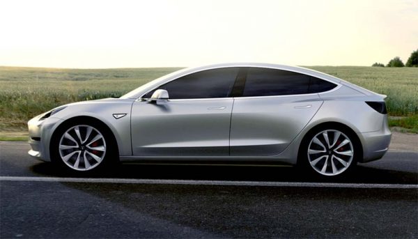 Tesla Model 3 Saloon Stansdard Plus 4 Door Auto